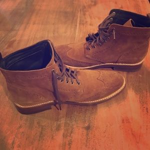 Thursday’s Boots Size 11